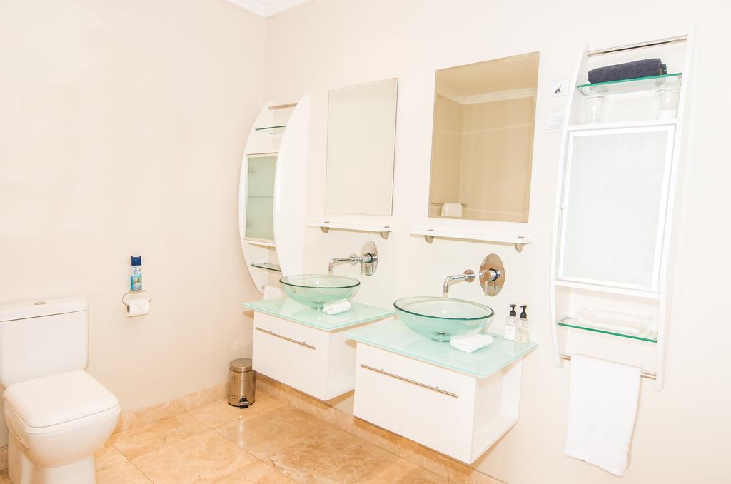 61 On Camps Bay Bed & Breakfast Cape Town Eksteriør bilde