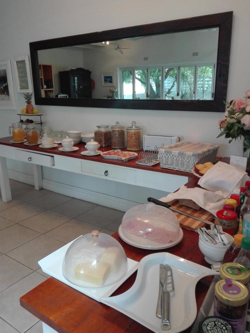 61 On Camps Bay Bed & Breakfast Cape Town Eksteriør bilde